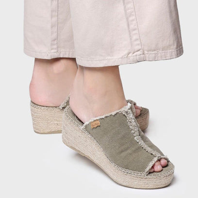 Itaca Dames Espadrilles Caqui